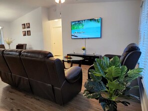 Living area - Your butterfly view (Cape Coral)
