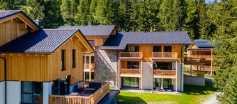 Chalet with sauna and whirlpool near ski slope