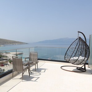 Executive Suite with Terrace and Sea View | Vistas desde la habitación