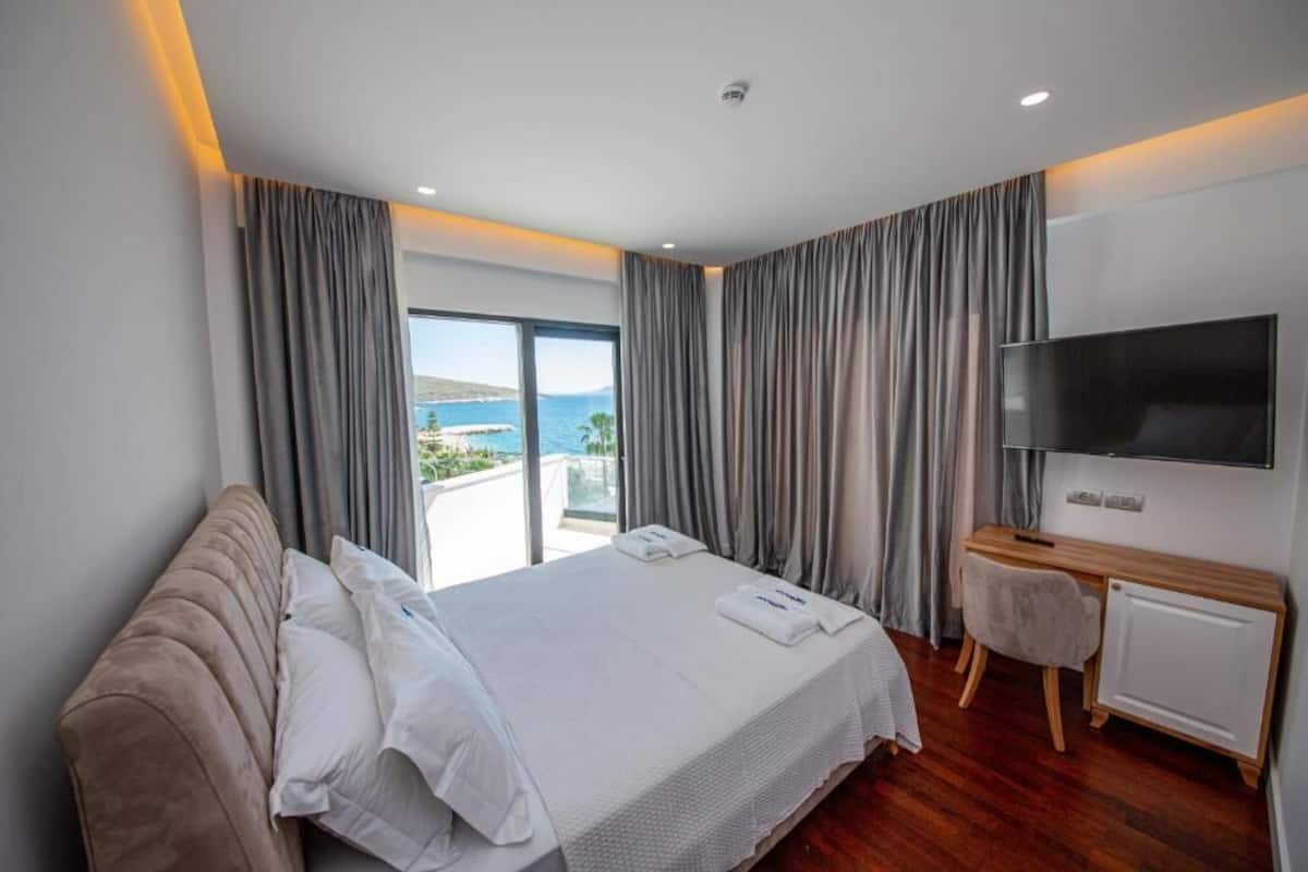 Ropa de cama hipoalergénica y minibar