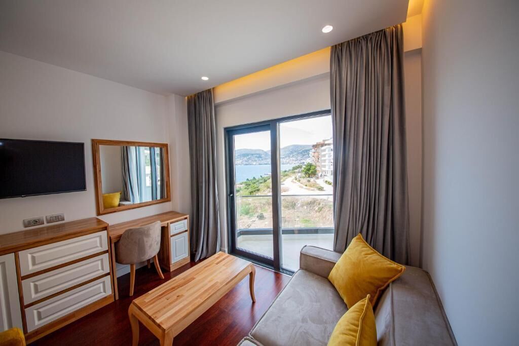 Photo - Harbour Hotel