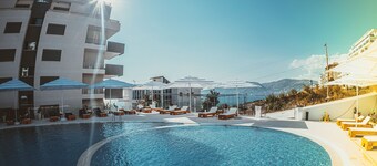 Harbour Hotel
