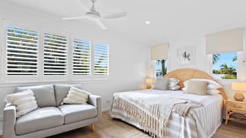 Deluxe Double Room | Individually decorated, individually furnished, laptop workspace