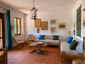 TV - Sea View Villa in Capo Vaticano - Relaxation, Sunsets & Sea around Tropea (Capo Vaticano)