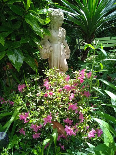 Jacuzzi Appt rez de Chaussé Pavillon Quartier des Sports