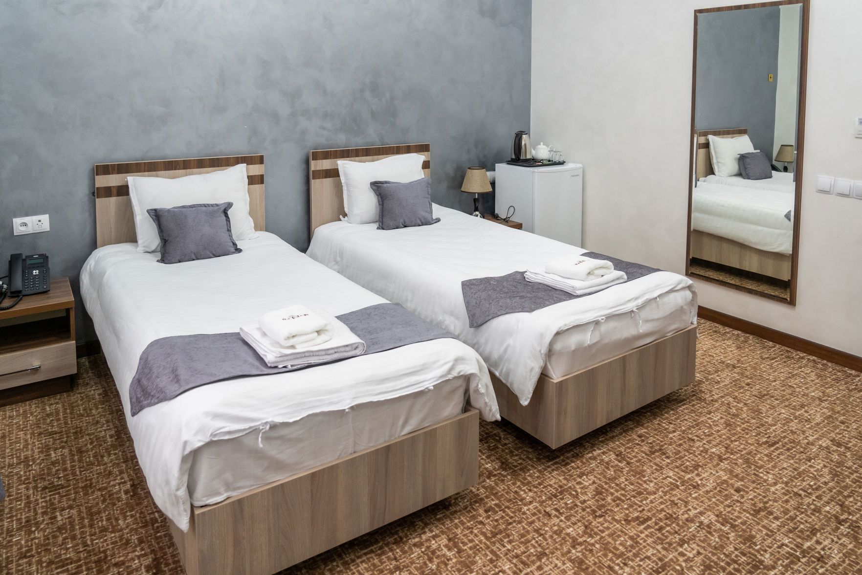 In-room safe, desk, laptop workspace, soundproofing