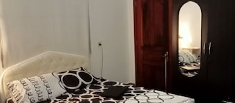 Comfortable, well-located apartment