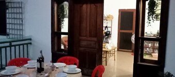 Comfortable, well-located apartment