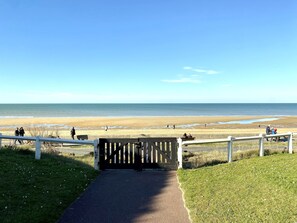 Beach nearby - Cabourg - the beach at your feet (Cabourg)