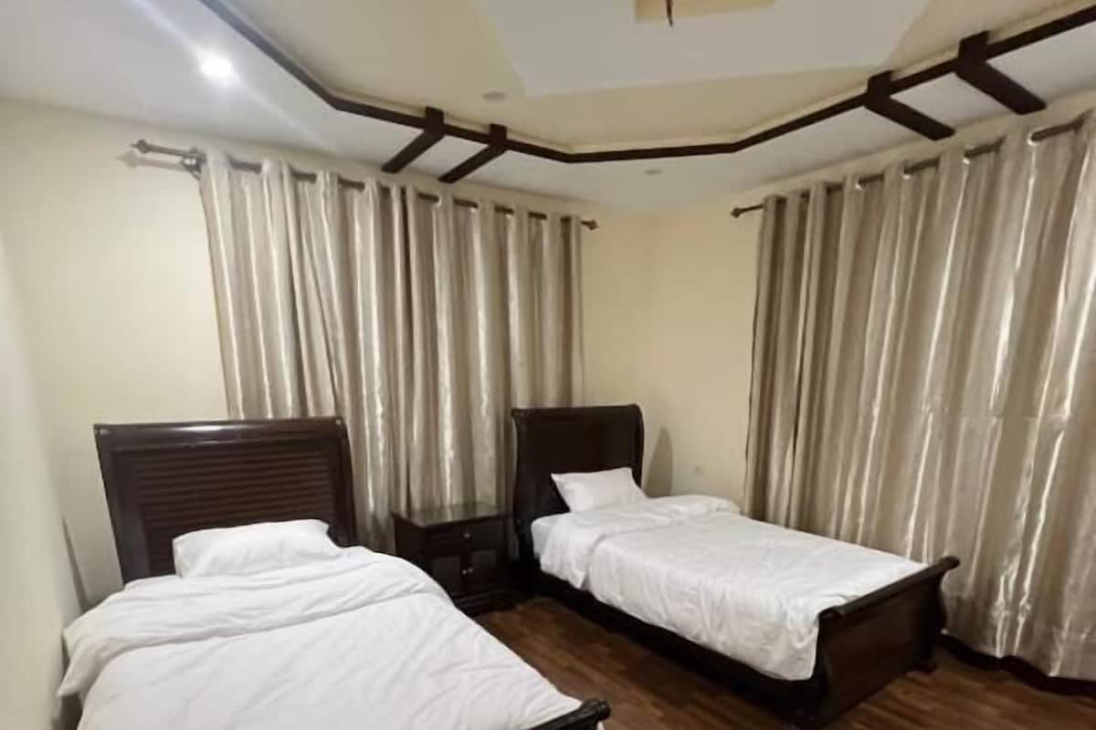 Phòng đôi Deluxe | Bàn ủi/dụng cụ ủi quần áo, truy cập Internet không dây miễn phí