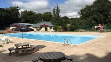 Chalet | Pool | Outdoor pool