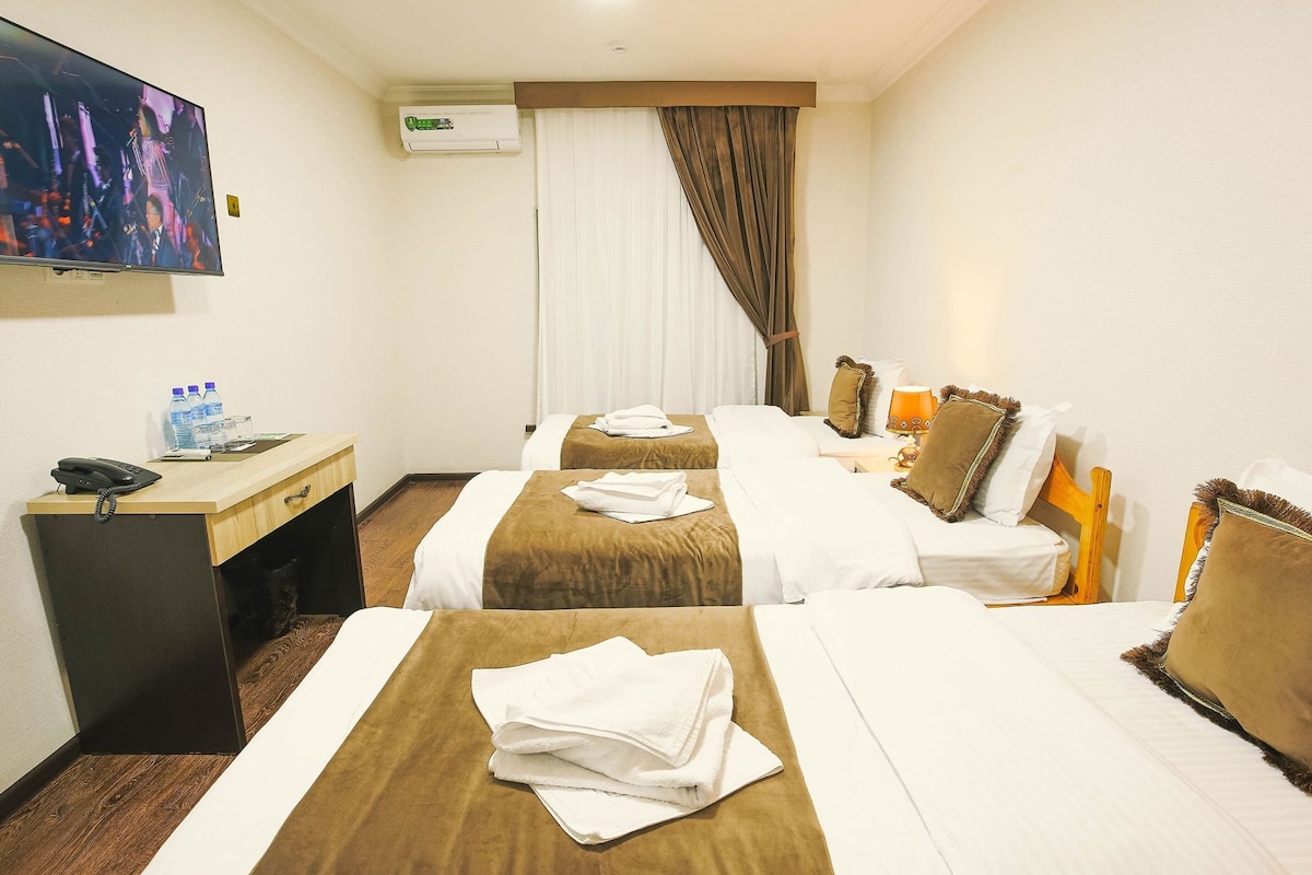 Desk, free WiFi, bed sheets
