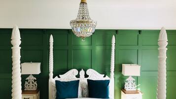 House | 3 bedrooms, free WiFi, bed sheets