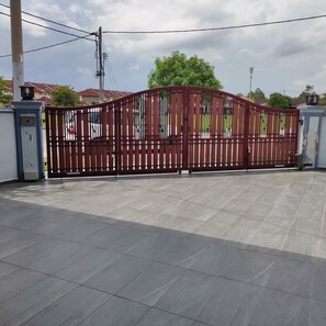 Enceinte de l’hébergement