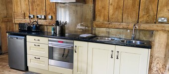 Beautiful Barn Conversion With Wood-burning Stove