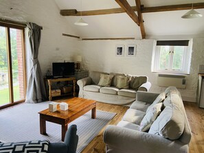 Casa de campo, varias camas | Sala de estar