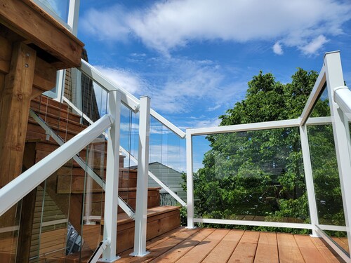 Amazing ocean views in tranquil acadian village.