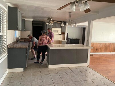A house in a 2 acre lot 1 hr away from Myrtle Beach, South Carolina.