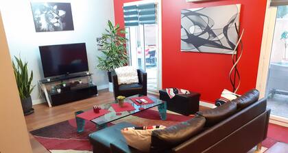 Designer villa rental 10 minutes from the beach