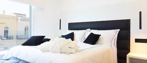 Superior Quadruple Room | Egyptian cotton sheets, premium bedding, down duvets, memory-foam beds