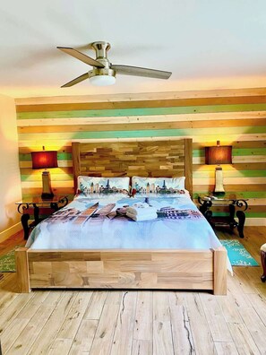 Iron/ironing board, free WiFi, bed sheets