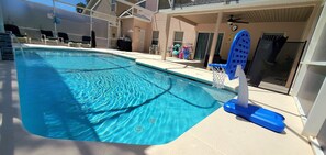 Piscine extérieure, piscine chauffée