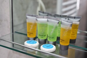 Slippers, towels - Hotel444 (Tbilisi)