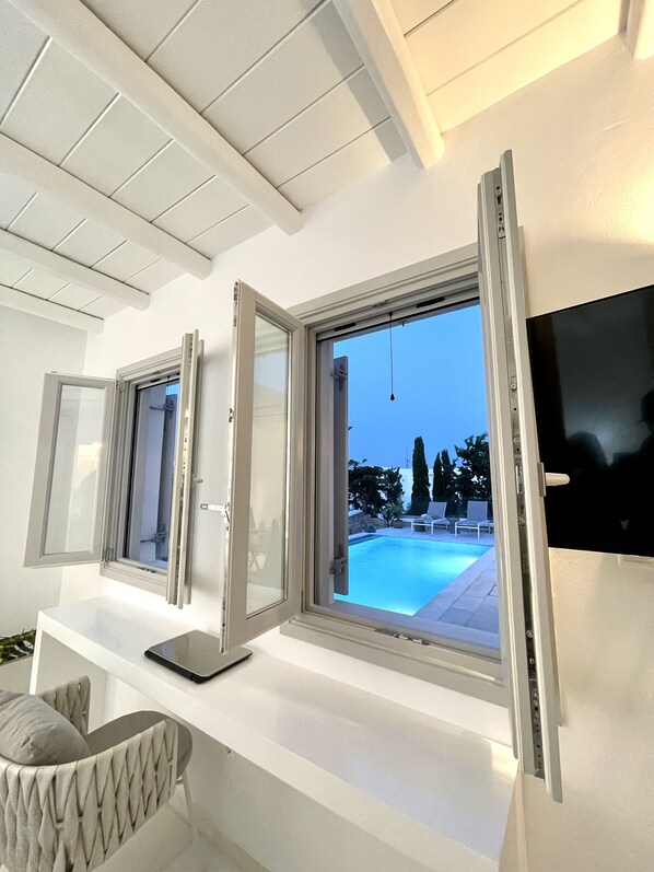 Pool - Sunsenses villa Dione (Πίσω Λιβάδι)