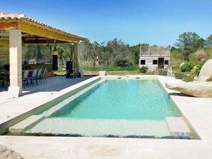 Piscine extérieure, piscine chauffée