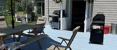 屋外ダイニングエリア