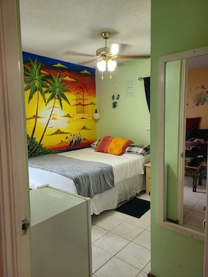 1 bedroom, in-room safe, desk, iron/ironing board