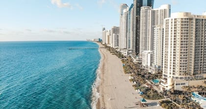 Royal Galdes North Miami Beach