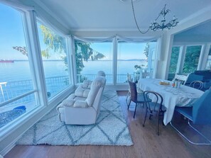 تناول الطعام