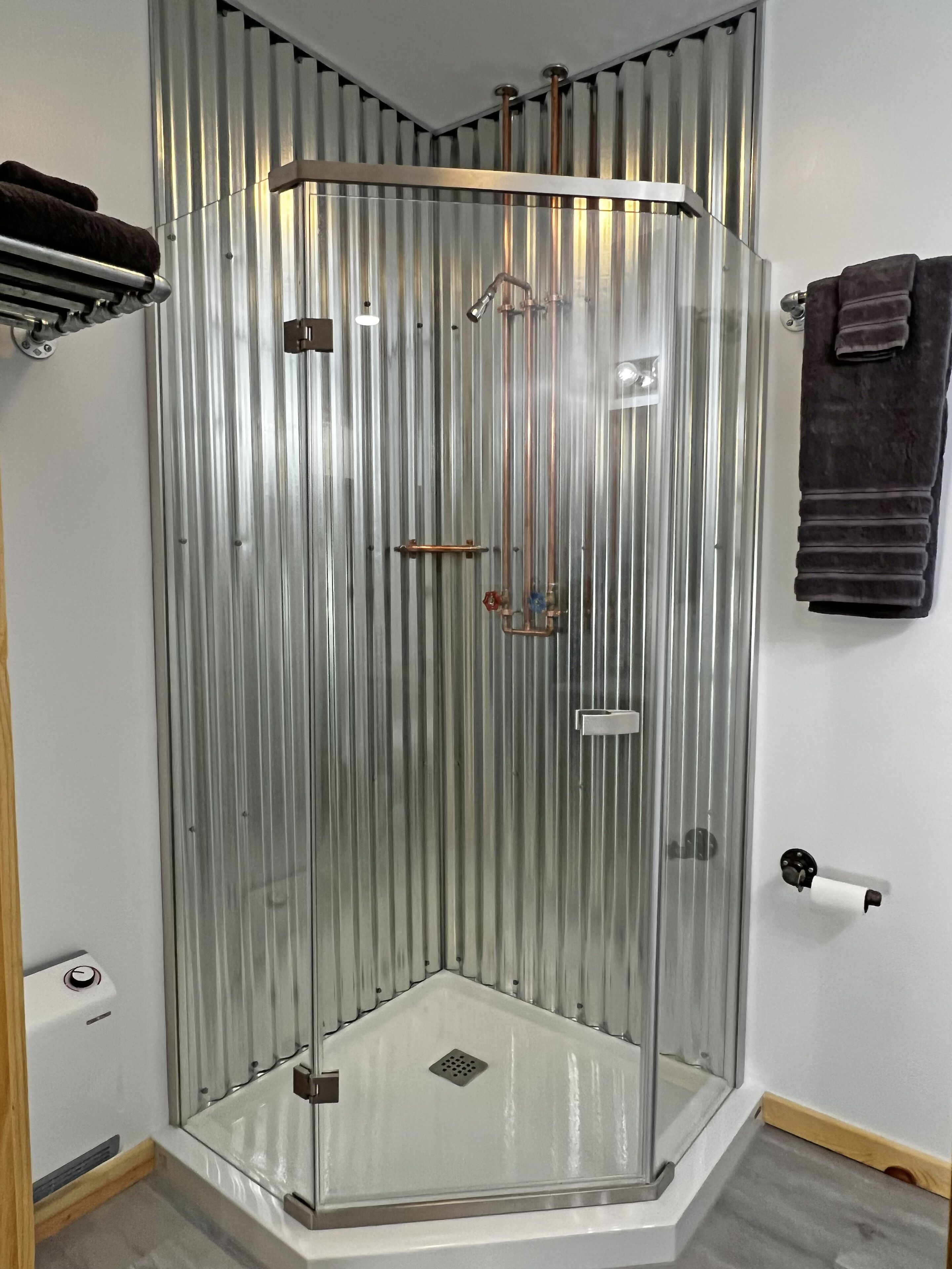 Shower, towels