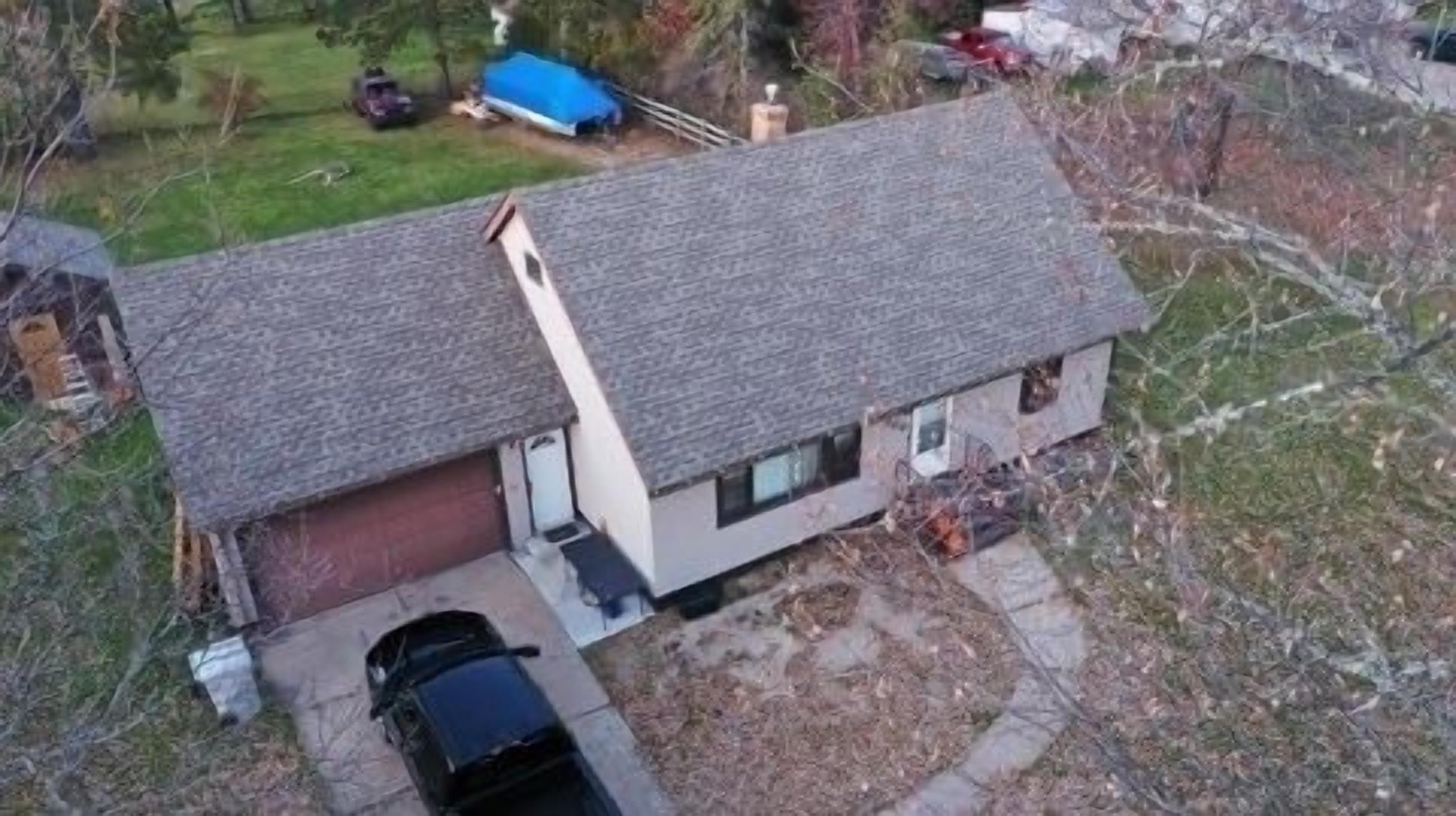 Comfy Residential And Freshly Updated Home on the Edge of Town!