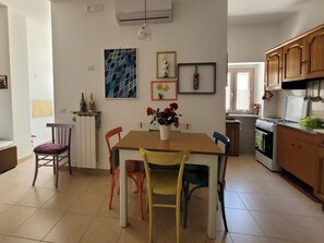 Dining -  Large ecohome a Tricarico near Matera, with kitchen,parking, green (Tricarico)