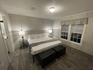 3 chambres, bureau, fer et planche à repasser, Wi-Fi gratuit