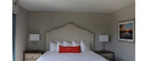 2 عدّة غرف نوم ومكواة/لوح كي وواي فاي مجانًا وملاءات أسرّة