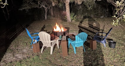 The Pelican Post 1 bedroom beach cottage