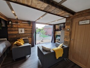 Cabin | 1 bedroom, free WiFi, bed sheets