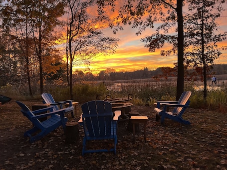 Property grounds. Pine Lake Lodge - Game Room, Theater, Fire Pit