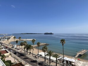Beach nearby - Waterfront - splendid apartment (Cannes)