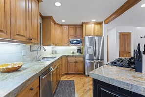 Fridge, microwave, oven, dishwasher - Deer Lake Village at Deer Valley Resort - Two Bedroom Condo with Hot Tub #2426 (Park City)