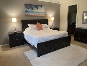 3 habitaciones, tabla de planchar con plancha y wifi gratis 