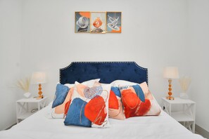 Room - Spacious Luxe 1 Bedroom Getaway (Spring)