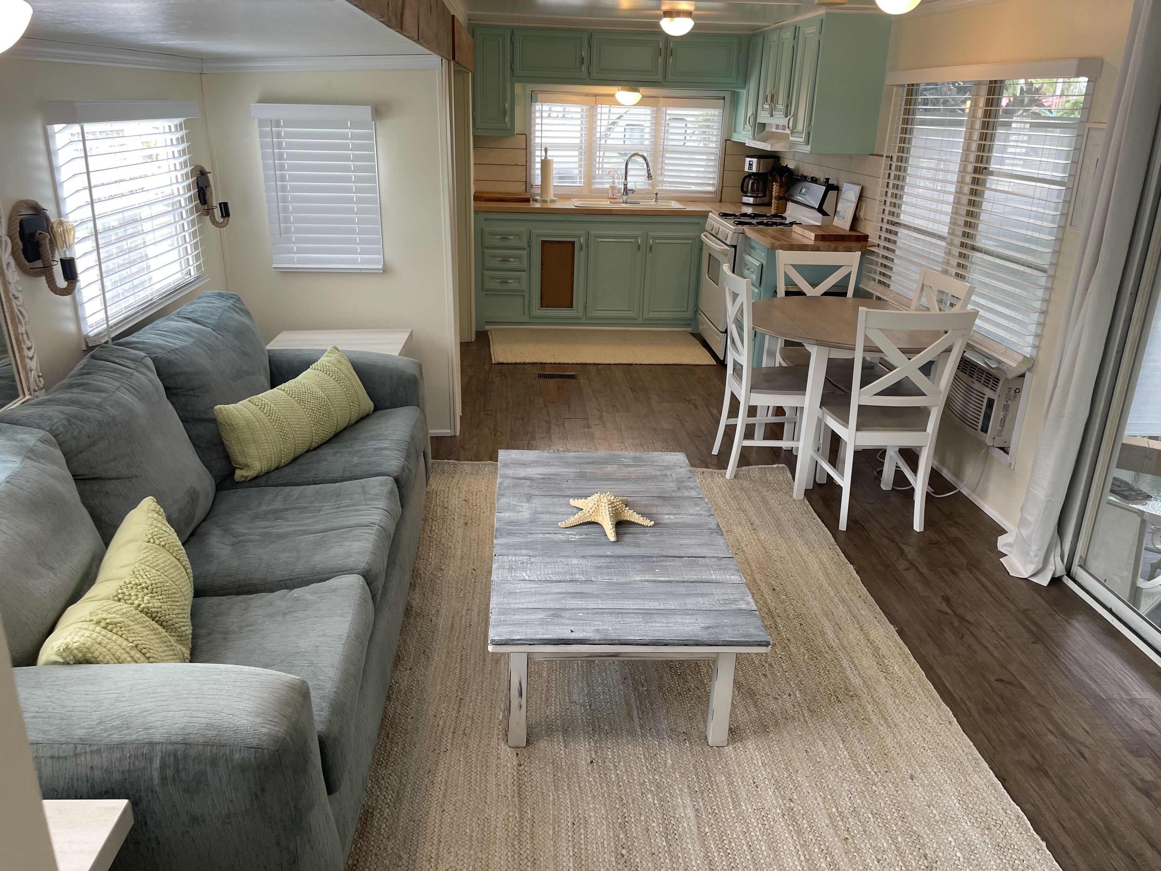 One Bedroom Tiny Home 
