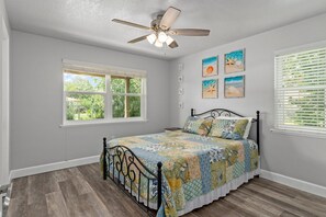 4 soverom, wi-fi (inkludert) og sengetøy