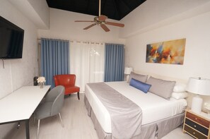 1 habitación, tabla de planchar con plancha, wifi gratis y ropa de cama