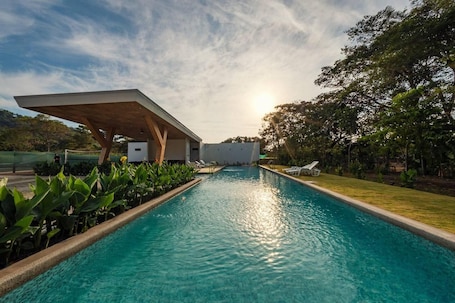 Apartment | Pool | Outdoor pool