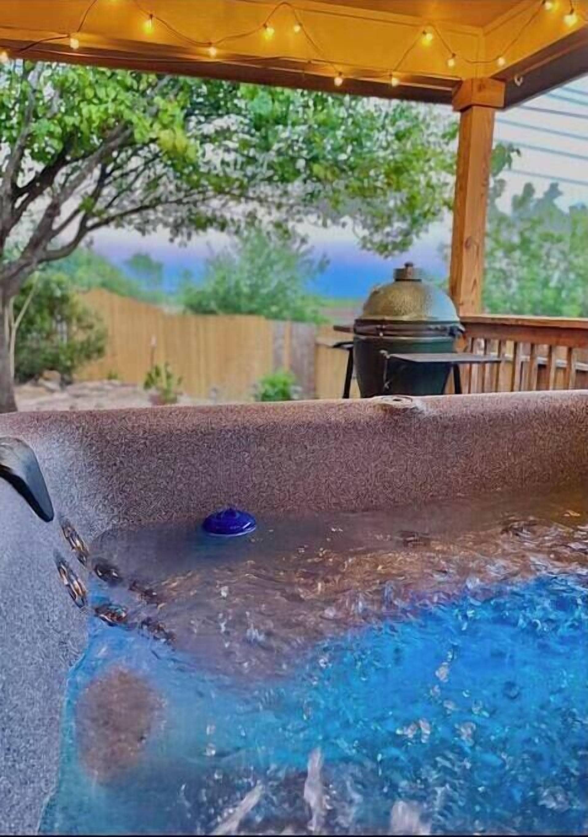 Bain à remous extérieur